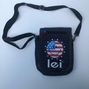 l.e.I Crossbody Purse